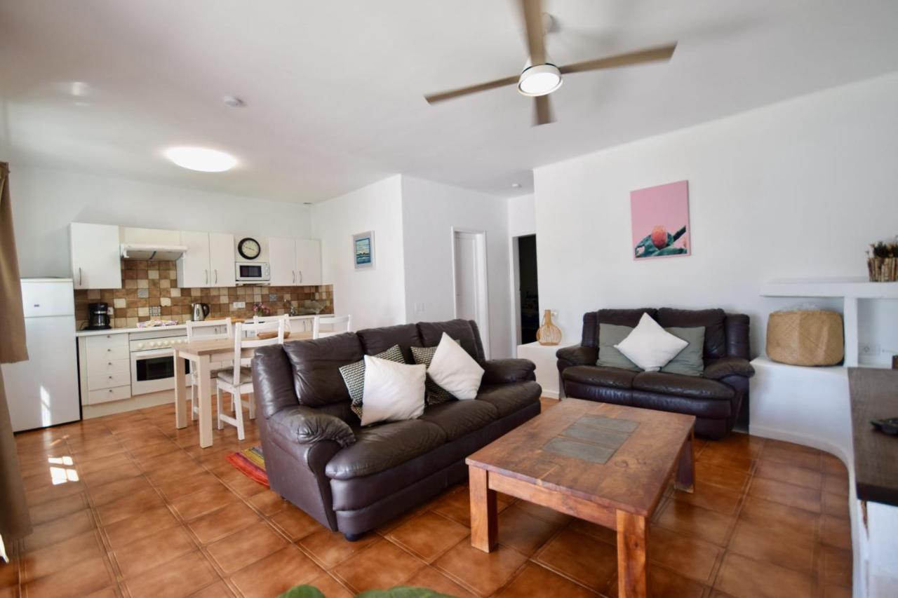 Terracitas 3 Hiru , Coqueto Con Ac , Terraza Y Piscina Comunitaria Vakantiehuis